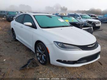  Salvage Chrysler 200