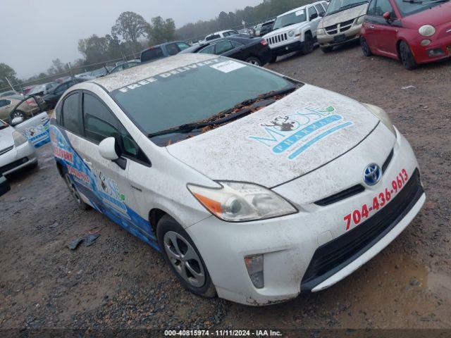  Salvage Toyota Prius