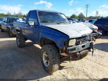  Salvage Toyota Pickup