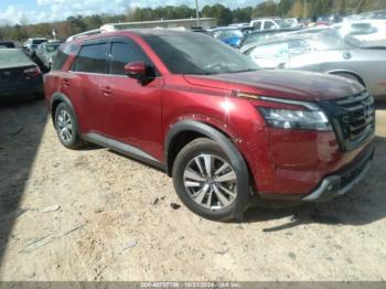  Salvage Nissan Pathfinder