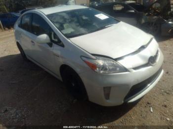  Salvage Toyota Prius