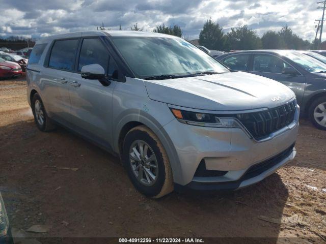  Salvage Kia Carnival