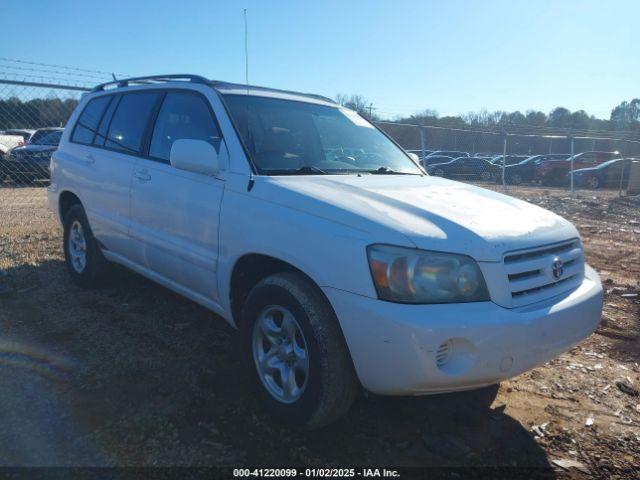  Salvage Toyota Highlander