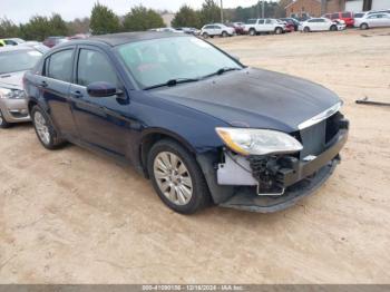  Salvage Chrysler 200