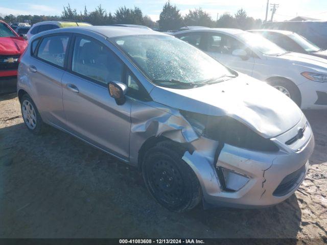  Salvage Ford Fiesta