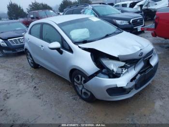  Salvage Kia Rio