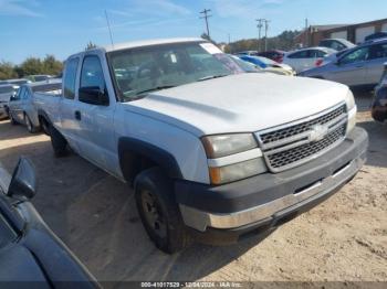  Salvage Chevrolet Silverado 2500