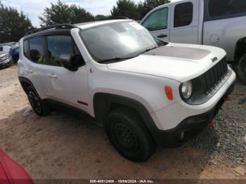  Salvage Jeep Renegade