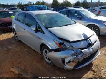  Salvage Toyota Prius