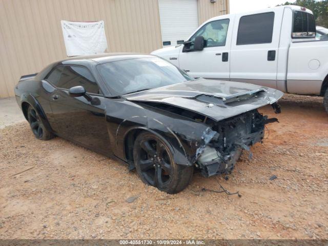  Salvage Dodge Challenger