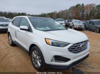  Salvage Ford Edge