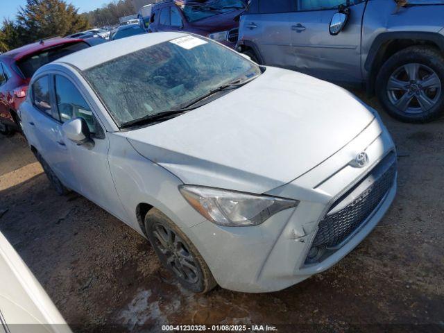  Salvage Toyota Yaris