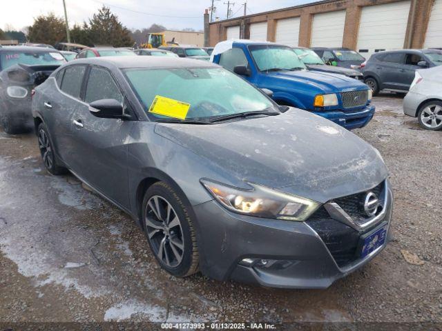  Salvage Nissan Maxima