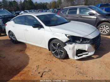  Salvage Nissan Altima