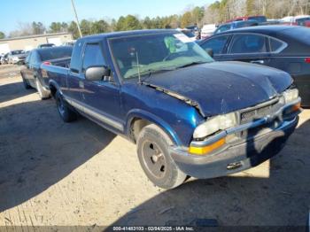  Salvage Chevrolet S-10