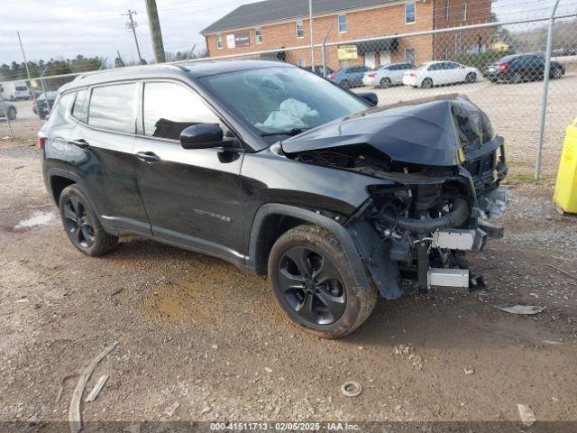  Salvage Jeep Compass