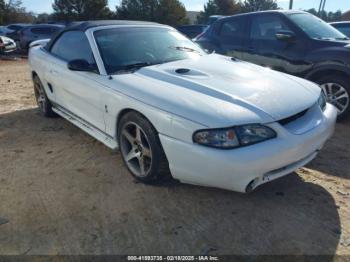  Salvage Ford Mustang