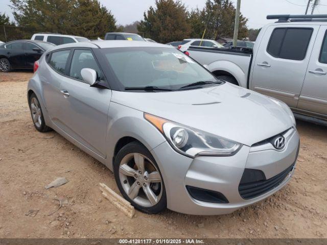  Salvage Hyundai VELOSTER