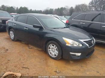  Salvage Nissan Altima