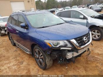  Salvage Nissan Pathfinder