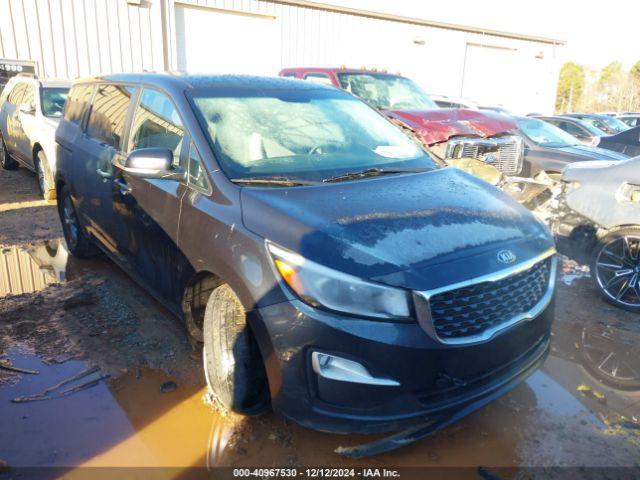  Salvage Kia Sedona