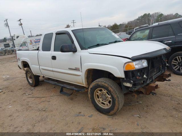  Salvage GMC Sierra 2500