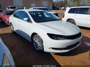  Salvage Chrysler 200