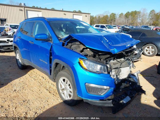  Salvage Jeep Compass