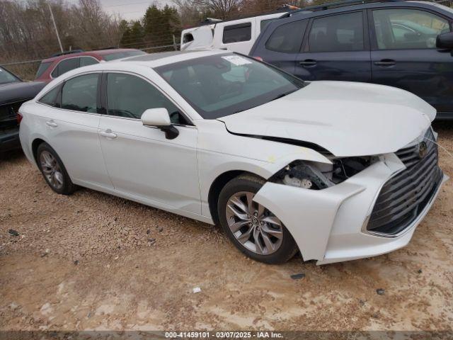  Salvage Toyota Avalon