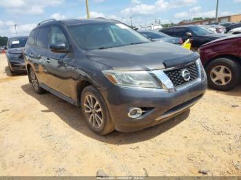  Salvage Nissan Pathfinder