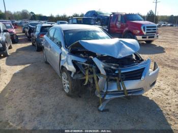  Salvage Nissan Altima