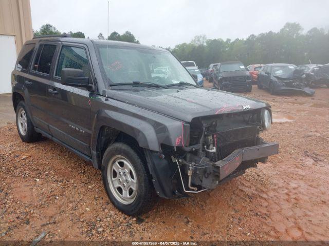  Salvage Jeep Patriot