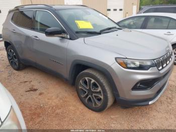  Salvage Jeep Compass