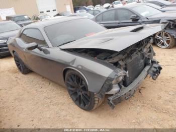  Salvage Dodge Challenger