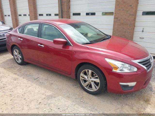  Salvage Nissan Altima