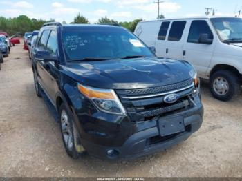  Salvage Ford Explorer