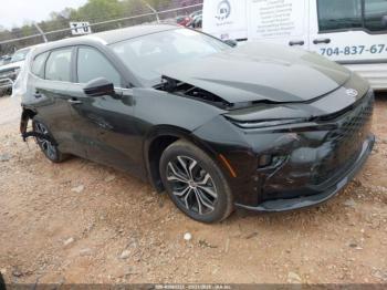  Salvage Toyota Crown Signia