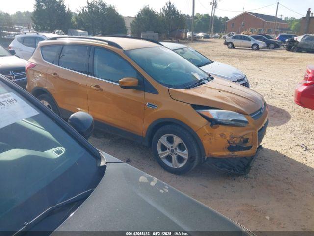  Salvage Ford Escape