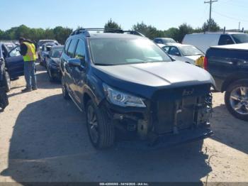  Salvage Subaru Ascent