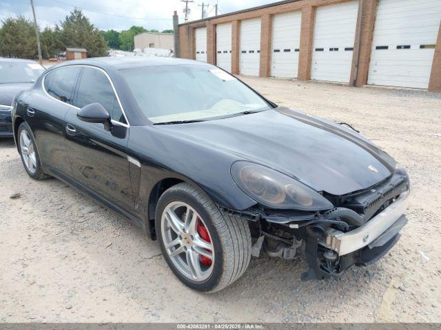 Salvage Porsche Panamera