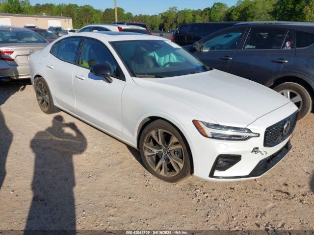  Salvage Volvo S60