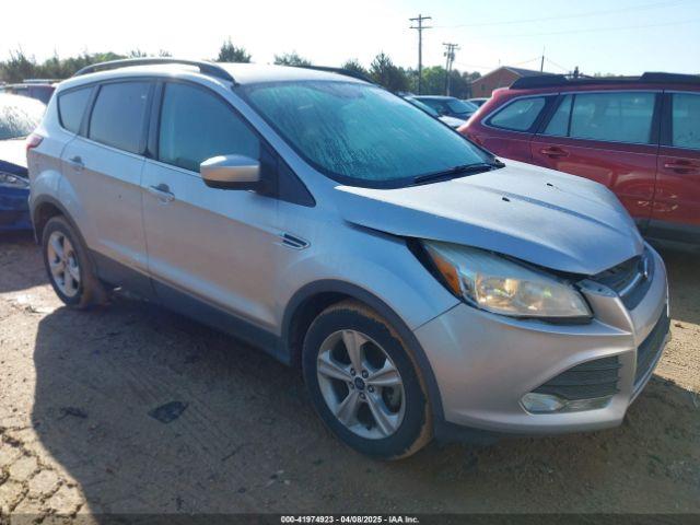  Salvage Ford Escape