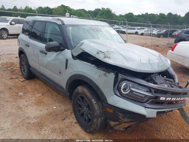  Salvage Ford Bronco