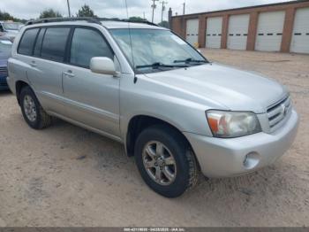  Salvage Toyota Highlander