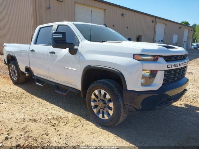 Salvage Chevrolet Silverado 2500
