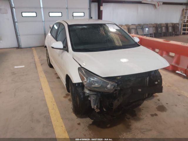  Salvage Kia Rio