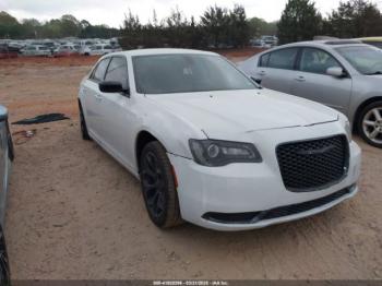 Salvage Chrysler 300