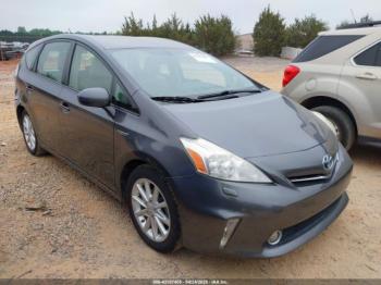  Salvage Toyota Prius v