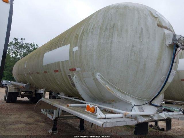  Salvage Lubbock Semi Trailer