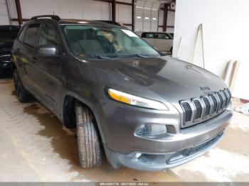  Salvage Jeep Cherokee